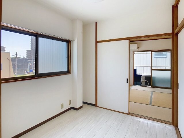 物件内観写真2　(2025年6月撮影※現況を優先致します。)