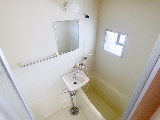 物件内観写真5　(2025年6月撮影※現況を優先致します。)