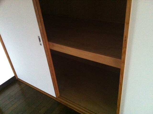 物件内観写真9　(2012年1月撮影)