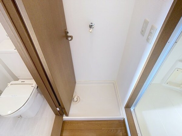 玄関(2025年10月撮影※現況を優先します。)