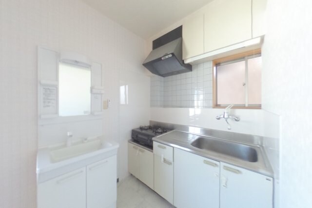 物件内観写真1　(現状を優先致します。(撮影時期：2022.10))