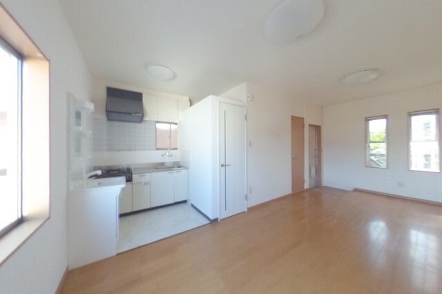 物件内観写真13　(現状を優先致します。(撮影時期：2022.10))