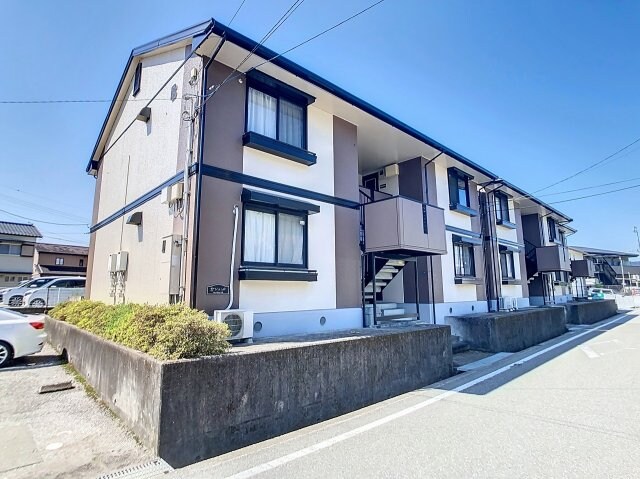 物件外観写真1　(2024年4月撮影※現況を優先致します。)