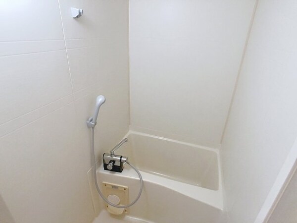 浴室(現況が相違する場合は現況を優先致します。2025年11月撮影)