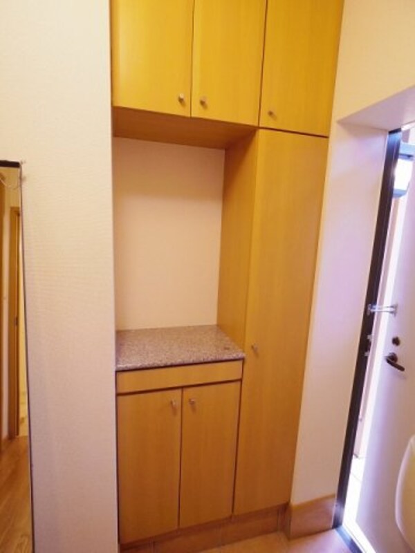 玄関(玄関)
