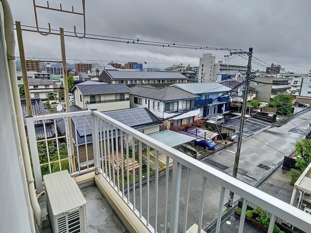 物件内観写真12　(現況を優先します。（撮影時期：2024年4月）)