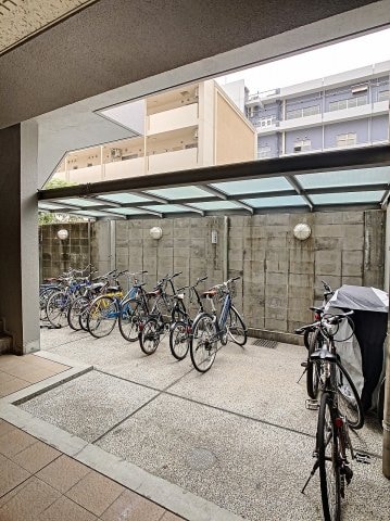 物件内観写真4　(現況が相違する場合は現況を優先致します。)