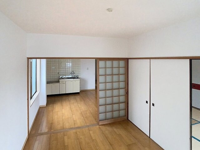 物件内観写真2　(2025年3月撮影)