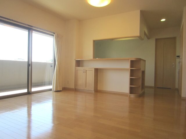 物件内観写真2　(2015年9月撮影)