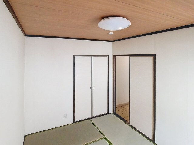 物件内観写真8　(2025年2月撮影)