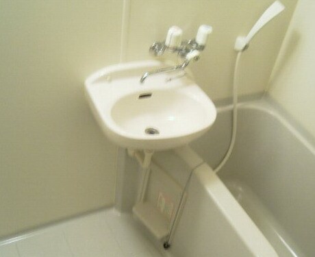 物件内観写真6　(2004年11月撮影)