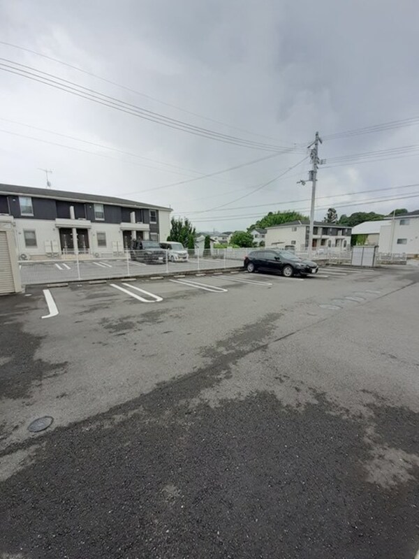 駐車場(駐車場)