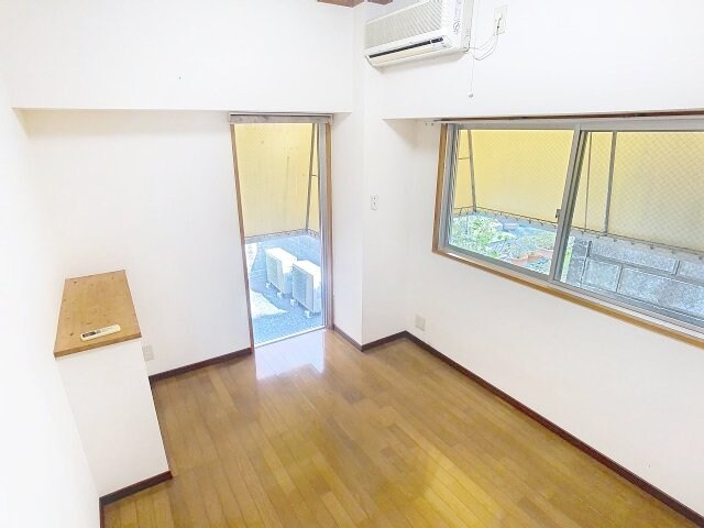 物件内観写真8　(2025年10月撮影)