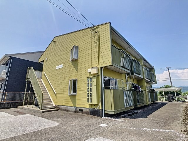 物件外観写真1　(現況と異なる部分は現況を優先いたします。)