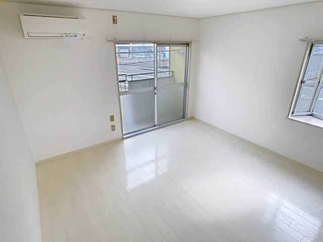 物件内観写真5　(2025年11月撮影※現況を優先します。)