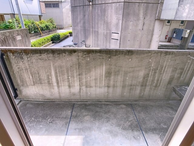 物件内観写真16　(2025年9月撮影　※テラス)