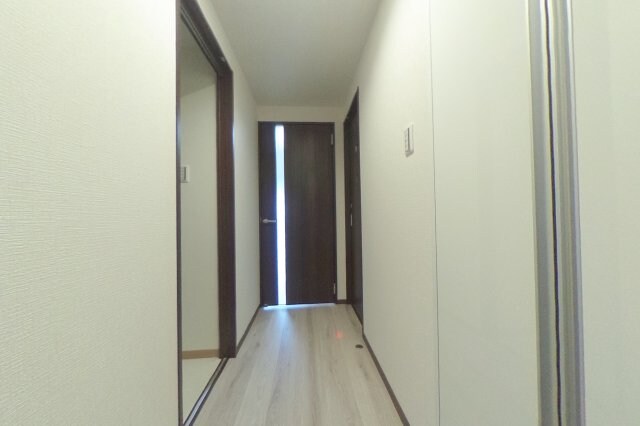 物件内観写真18　(現況が相違する場合は現況を優先致します。2024年5月撮影)