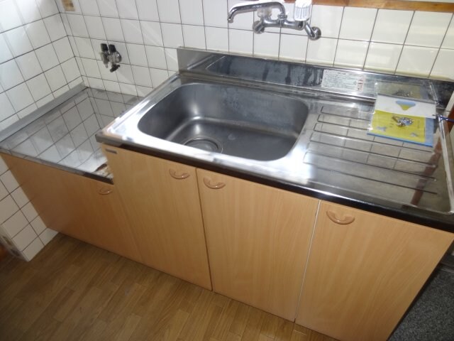 物件内観写真4　(現況が相違する場合は現況を優先致します。)