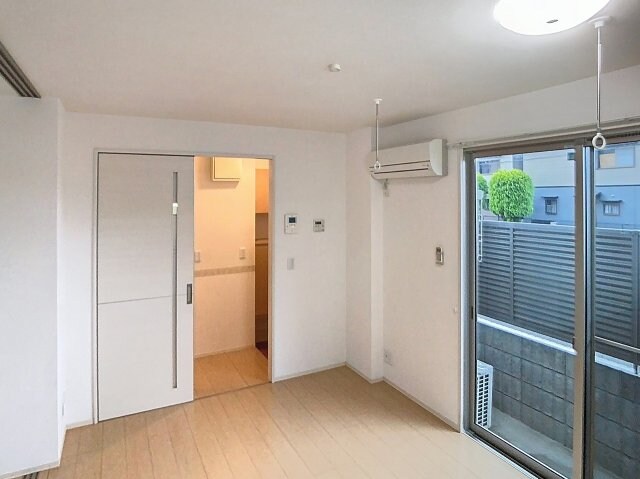 物件内観写真8　(2025年4月撮影)