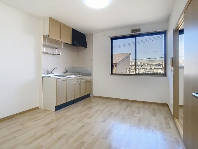 物件内観写真4　(2025年11月撮影※現況を優先します。)