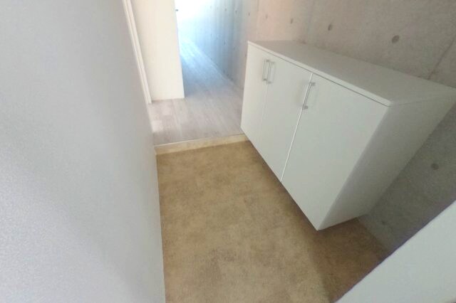 物件内観写真11　(3階別室の参考写真です。現況を優先します。（301）)