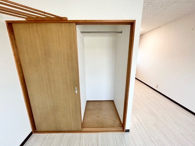 物件内観写真9　(収納)