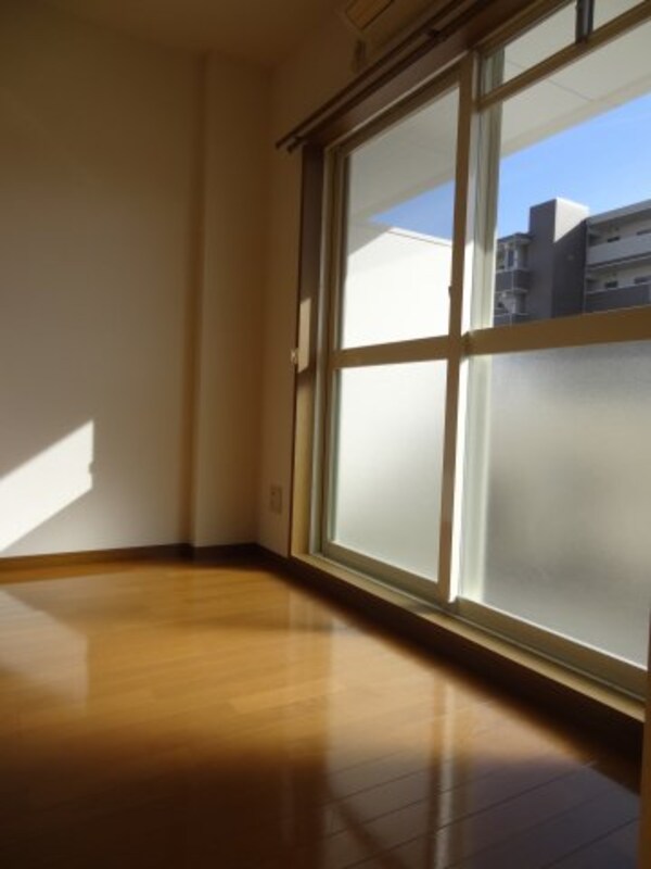 内装他(2階別室の参考写真です。現況を優先します。（203）)