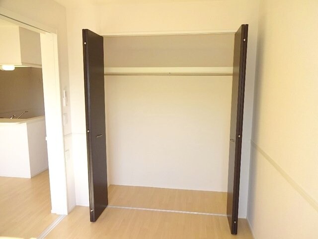 物件内観写真9　(クローゼット)