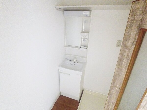 洗面・脱衣所(2025年10月撮影)