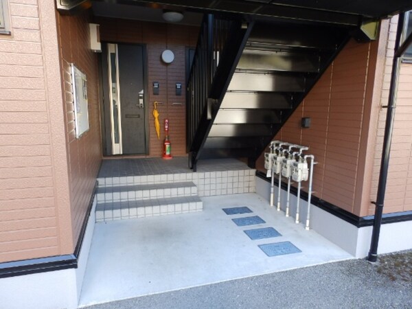 エントランス(エントランス)