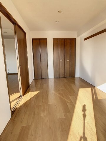 物件内観写真8　(2022年11月撮影)