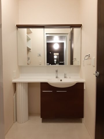 物件内観写真7　(現況を優先します。（撮影時期2020年12月）)