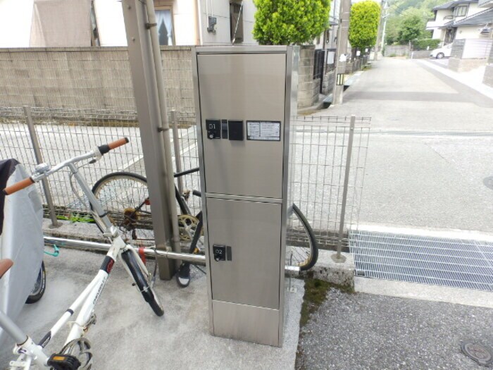 物件内観写真6　(宅配ボックス)