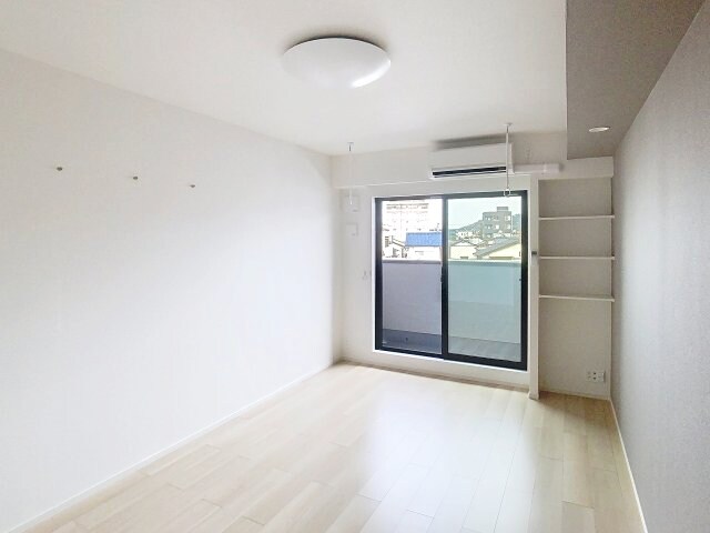 物件内観写真2　(2025年6月撮影)