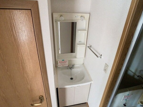 洗面・脱衣所(2024年6月撮影)