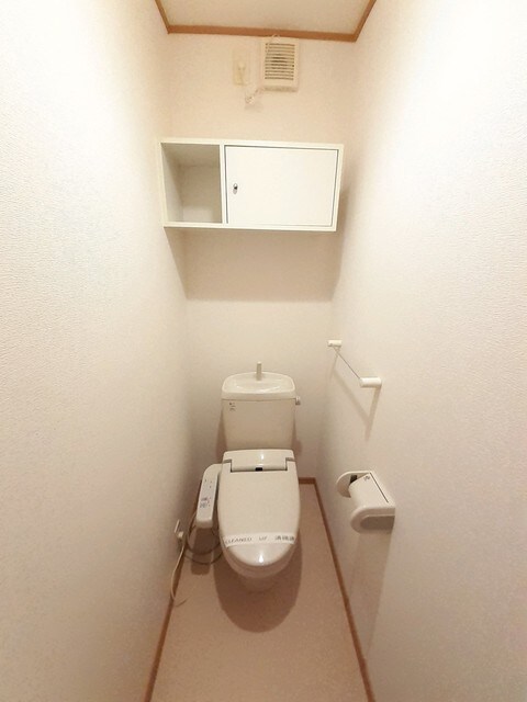 物件内観写真6　(トイレ)