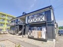ファミリータウン西川 B棟