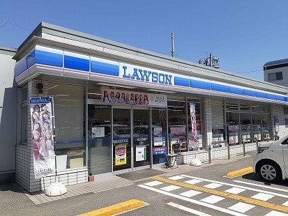 ローソン 高知六泉寺町店