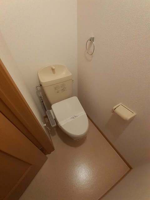 物件内観写真6　(トイレ)