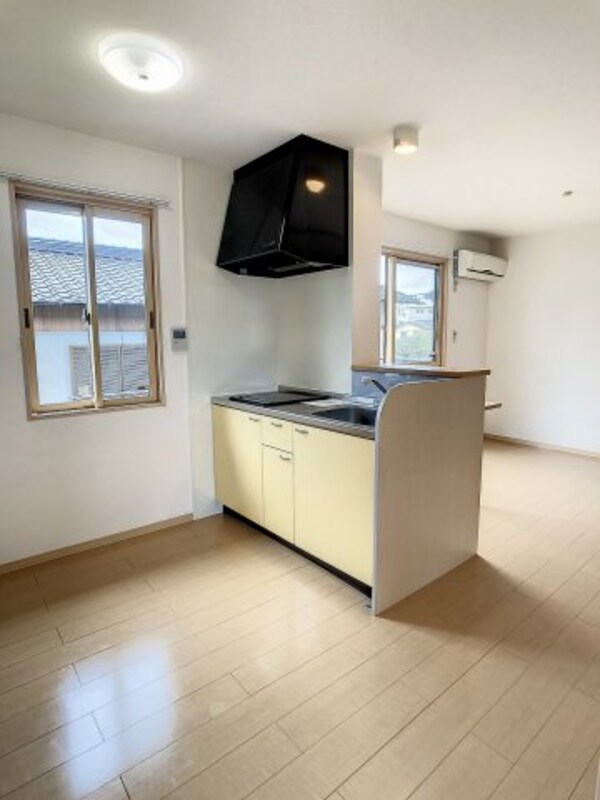 居室(現況を優先します。（撮影時期：2023年7月）)