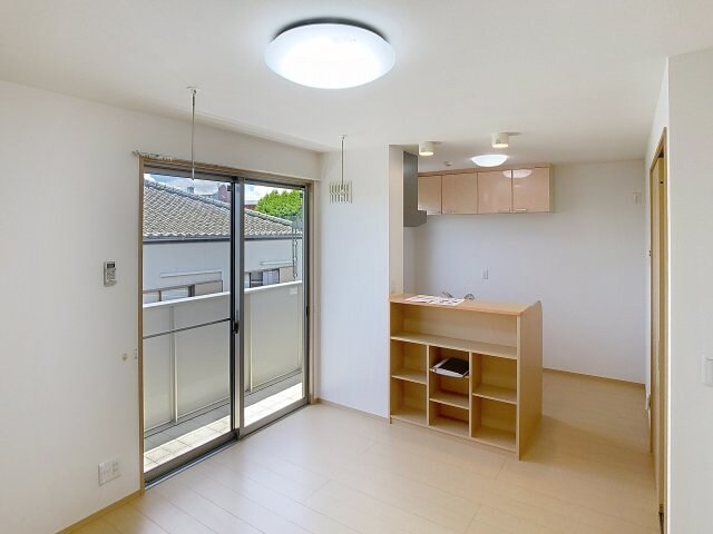 物件内観写真3　(2025年7月撮影※現況を優先します。)