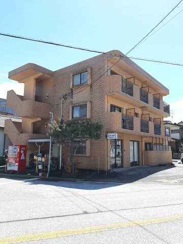 物件外観写真1　(現況を優先します。（撮影時期：2021年7月）)