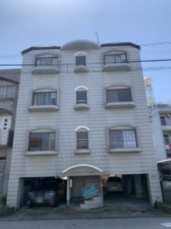 外観(現況が相違する場合は現況を優先致します。)