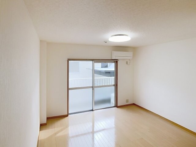 物件内観写真3　(2025年3月撮影)