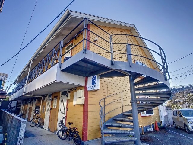 物件外観写真1　(現況が相違する場合は現況を優先致します。)