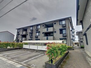 ヴィレッジ札場 A棟外観写真