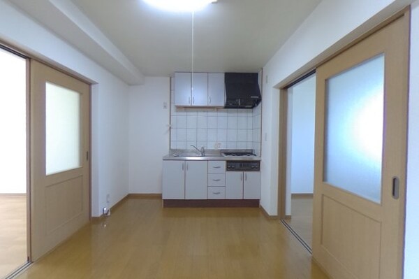 居室(2020年4月撮影※現況を優先致します。)