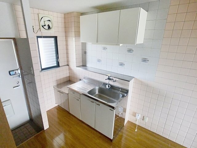 物件内観写真2　(2025年9月撮影※現況を優先します。)