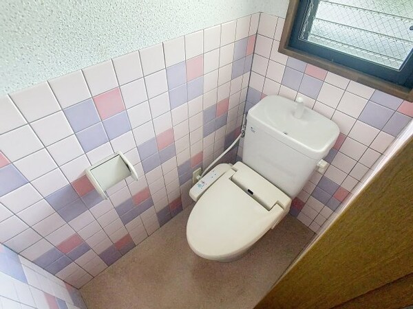 トイレ(2025年9月撮影※現況を優先します。)