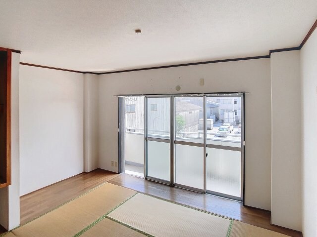 物件内観写真8　(2024年9月撮影※現況を優先します。)